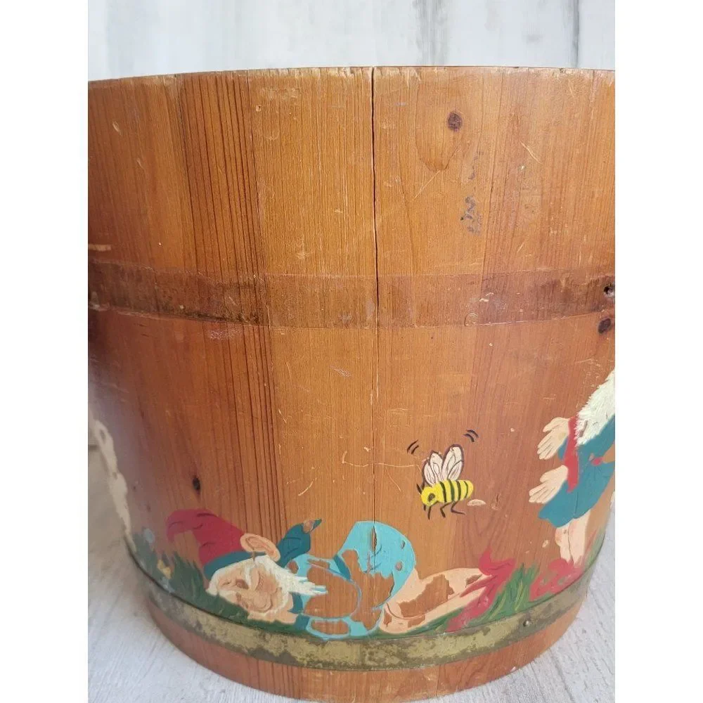Vintage Woodenware richmond AS IS Gnome bucket flower bunny 1961 rustic‎